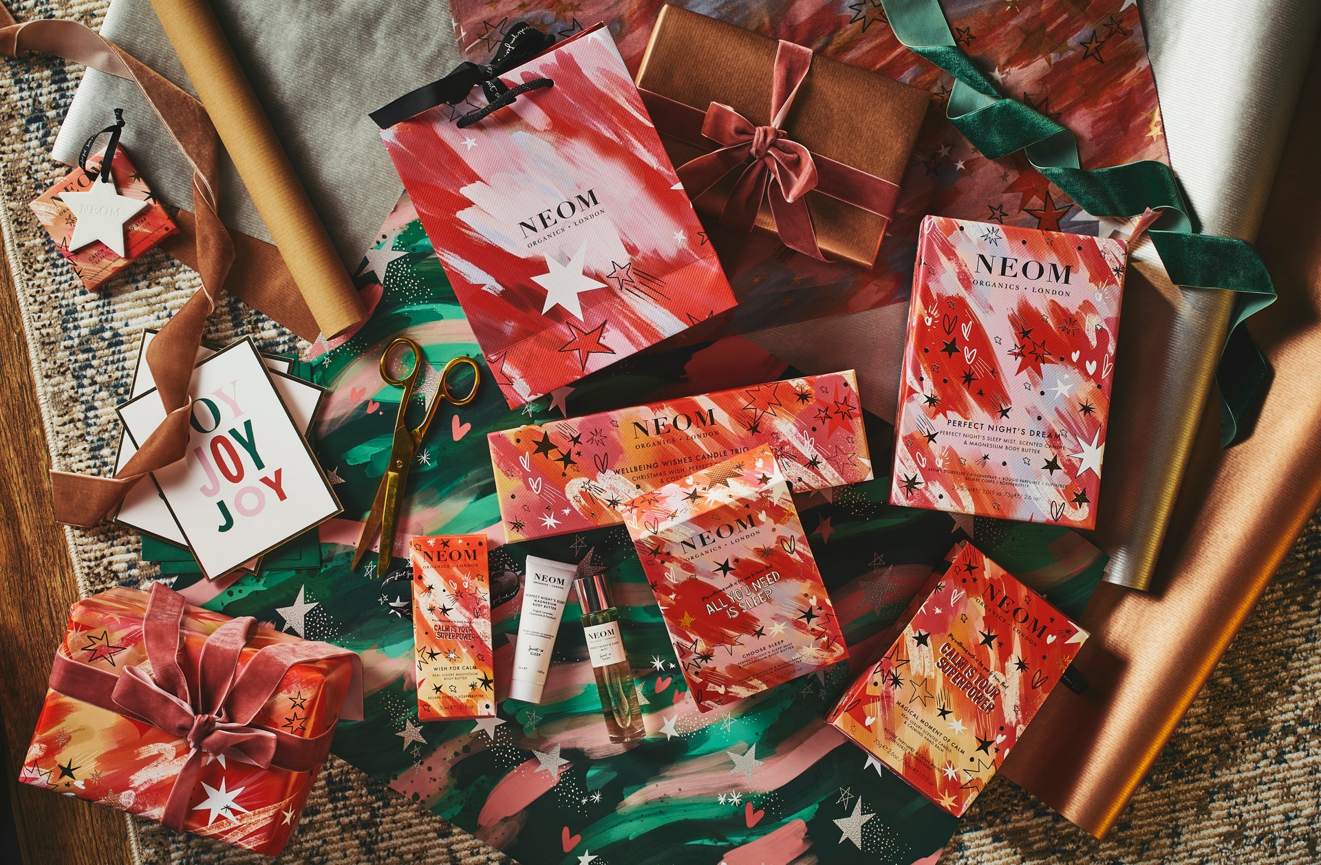 Aromatherapy Holiday Gift Guide: The Very Best NEOM Gifts