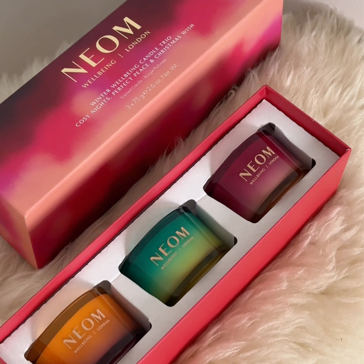 NEOM Wellbeing Candle - Thumbnail 4